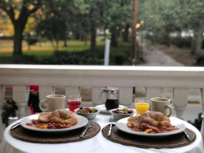 Отель Forsyth Park Inn  Саванна